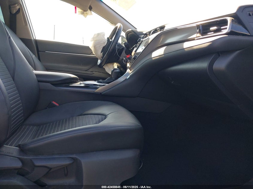 2020 TOYOTA CAMRY SE - 4T1G11AK2LU967347