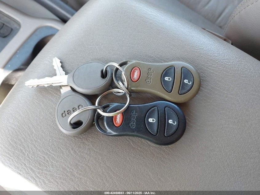 2002 Jeep Grand Cherokee Laredo VIN: 1J4GX48S52C249574 Lot: 42458883