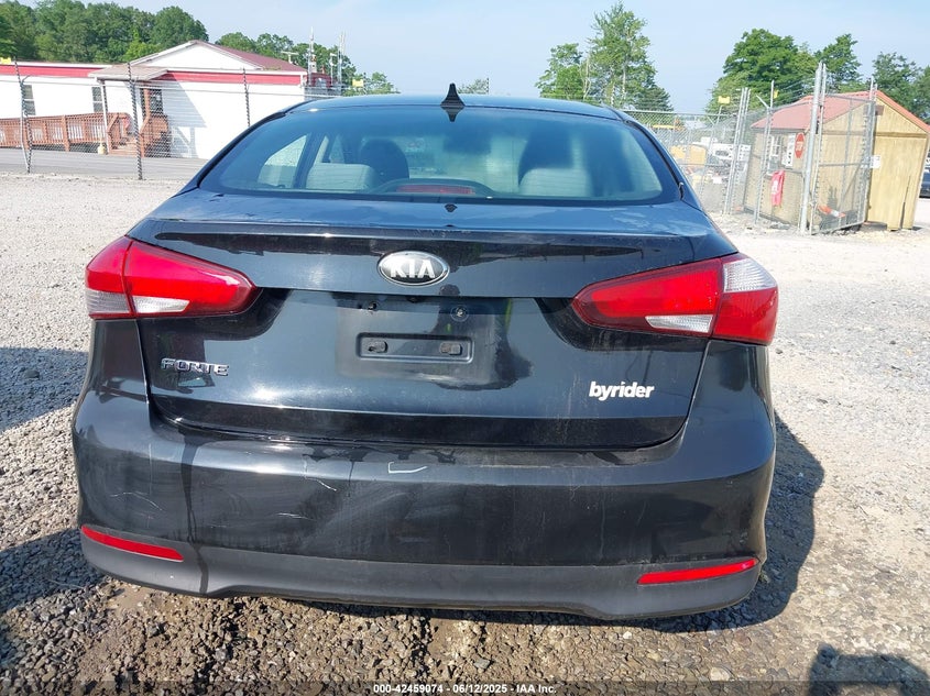 2017 KIA FORTE LX - 3KPFL4A71HE085597