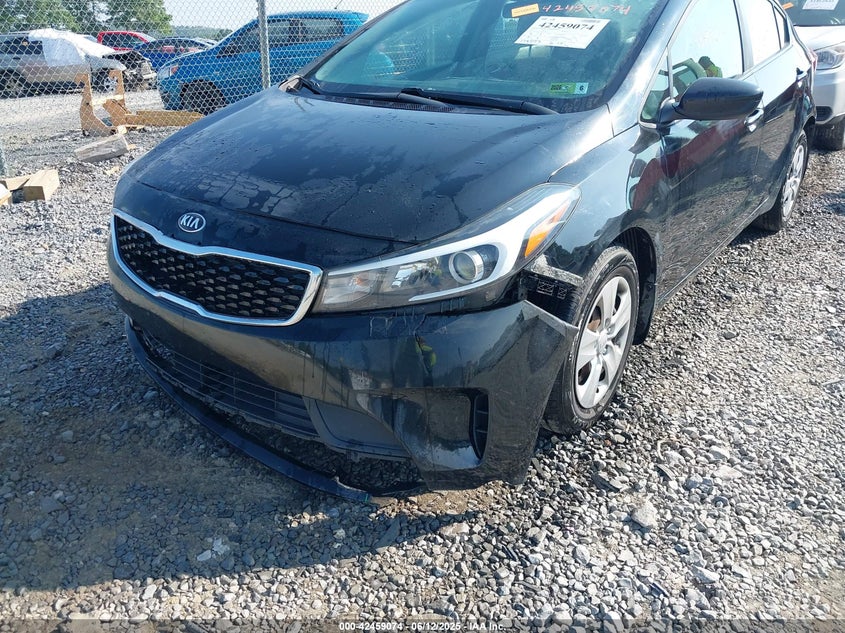 2017 KIA FORTE LX - 3KPFL4A71HE085597