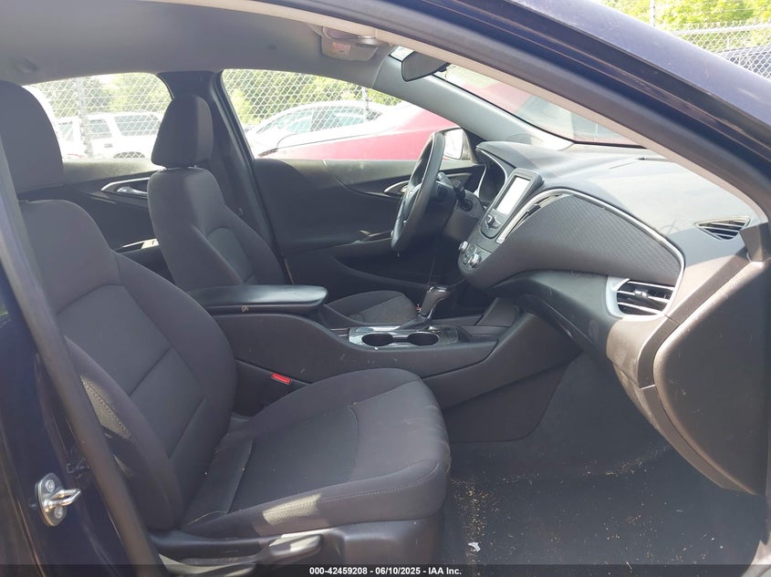 2017 CHEVROLET MALIBU 1FL - 1G1ZC5ST4HF245016