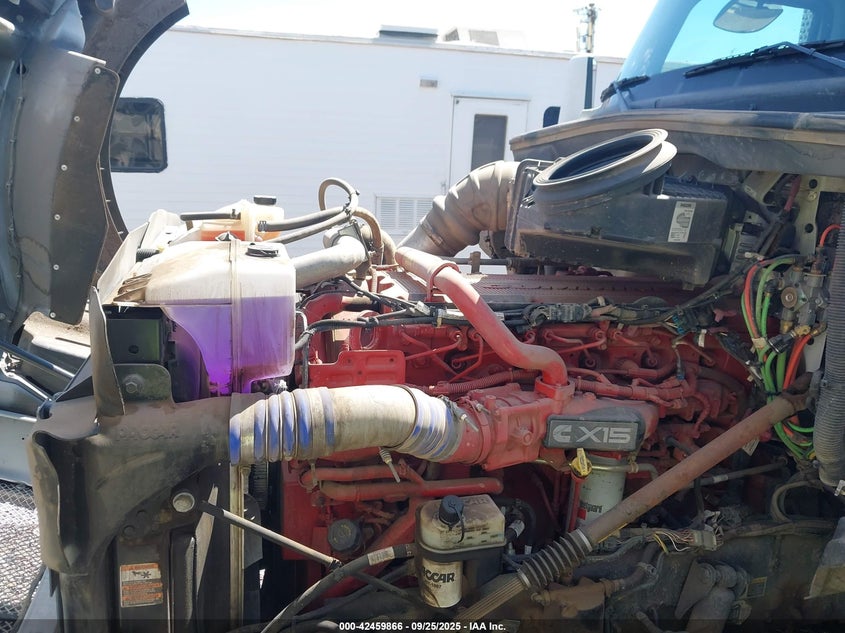 2024 KENWORTH T880(VIN: 1NKZX4EX2RJ333466