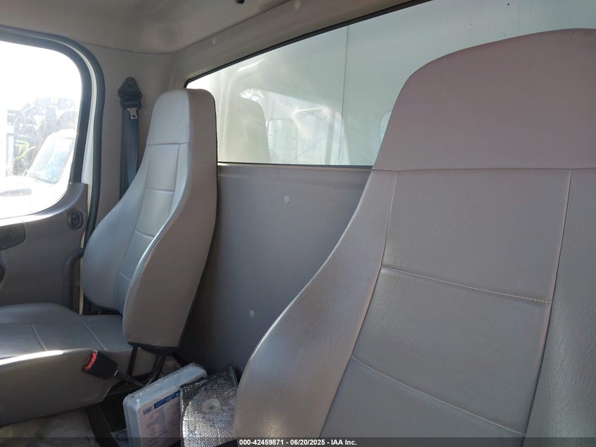 2024 FREIGHTLINER M2 106(VIN: 3ALACXFE0RDUY3263