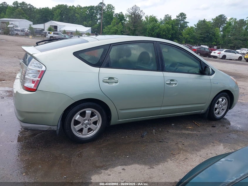 2008 TOYOTA PRIUS VIN: JTDKB20U987746130