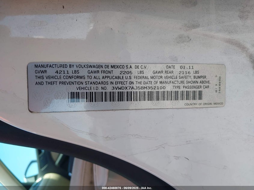 2011 VOLKSWAGEN JETTA VIN: 3VWDX7AJ5BM352100