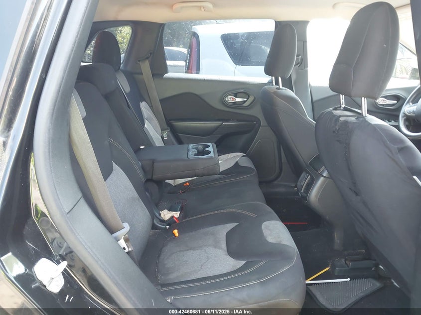 2015 JEEP CHEROKEE SPORT - 1C4PJMAB9FW675323