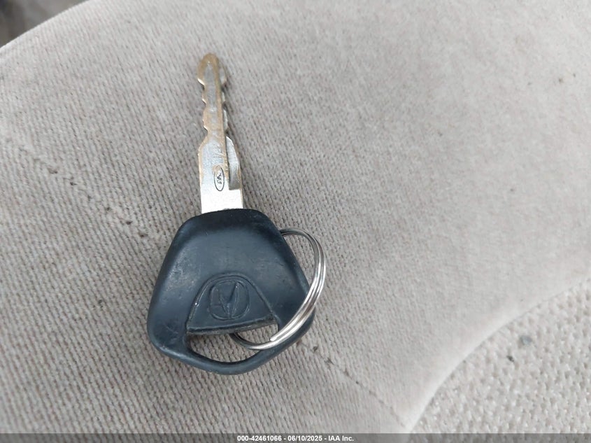 1993 Acura Legend L VIN: JH4KA7651PC026258 Lot: 42461066