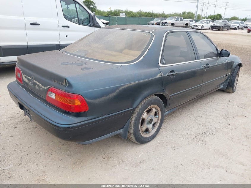 JH4KA7651PC026258 1993 ACURA LEGEND photo no. 4