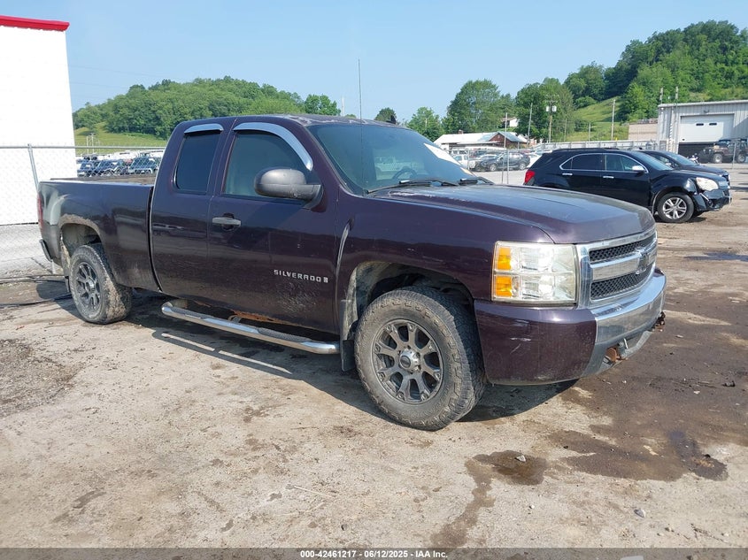 2008 CHEVROLET SILVERADO VIN: 2GCEK19C181238880