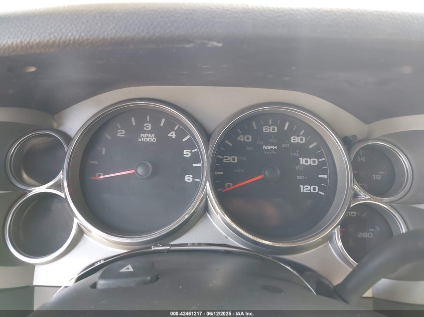 2008 CHEVROLET SILVERADO VIN: 2GCEK19C181238880