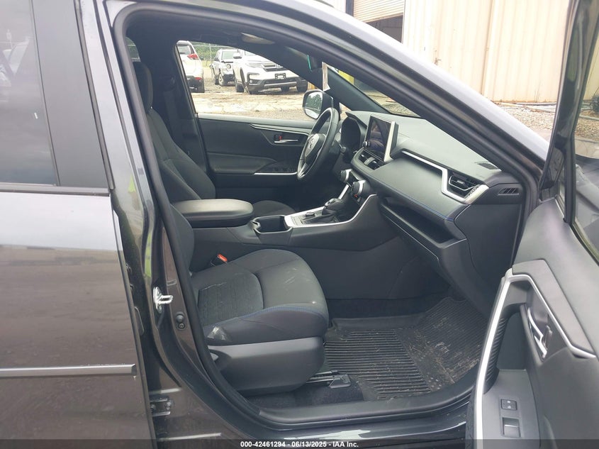 2023 TOYOTA RAV4 HYBRID VIN: JTM16RFV8PJ032905