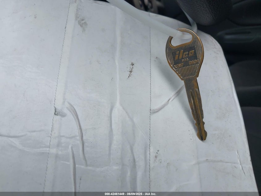 2015 NISSAN VERSA 1.6 S - 3N1CN7AP1FL924870