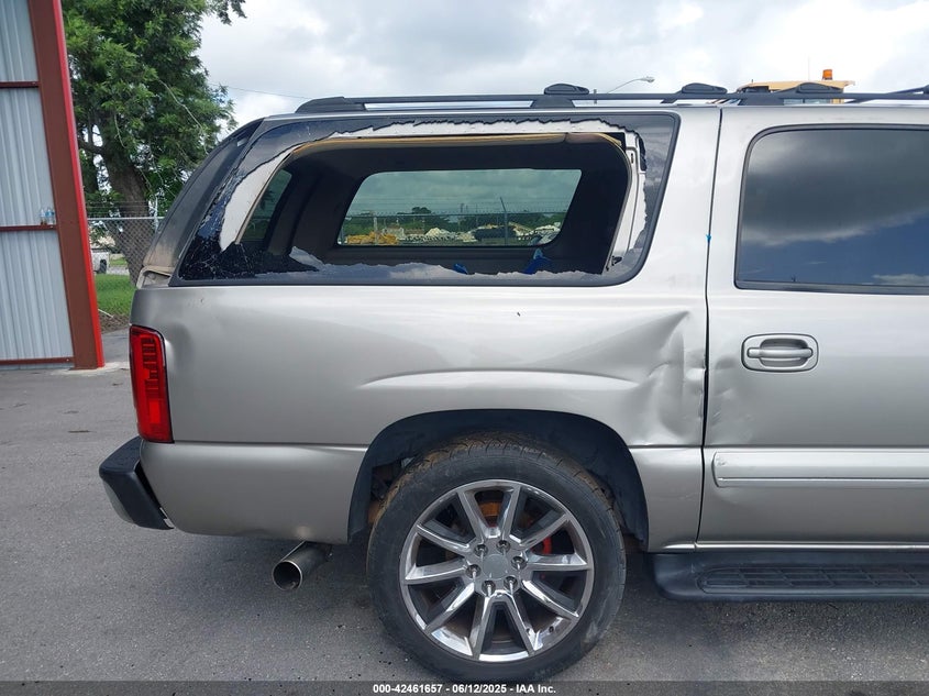 2003 Chevrolet Suburban 1500 Lt VIN: 3GNEC16Z83G120371 Lot: 42461657