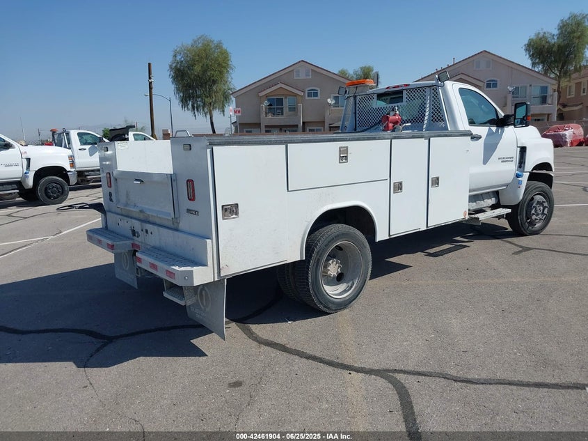1HTKJPVM5PH333562 2023 CHEVROLET SILVERADO photo no. 4