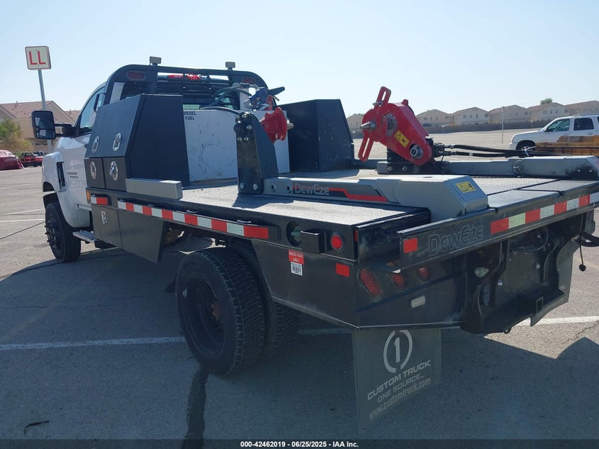 2022 CHEVROLET SILVERADO 4500HD(VIN: 1HTKJPVM9NH622621