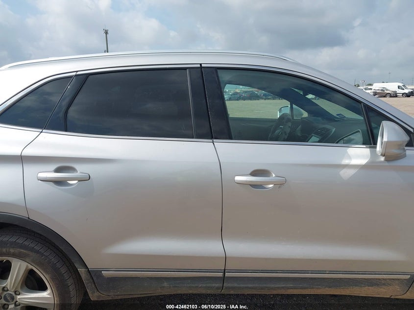 2017 LINCOLN MKC PREMIERE - 5LMCJ1C98HUL22506