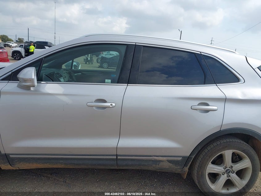 2017 LINCOLN MKC PREMIERE - 5LMCJ1C98HUL22506