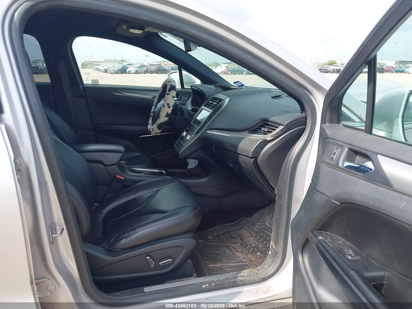 2017 LINCOLN MKC PREMIERE - 5LMCJ1C98HUL22506