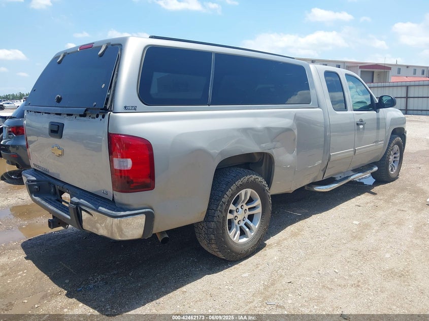 2009 CHEVROLET SILVERADO 1500 VIN: 1GCEC19059E155374