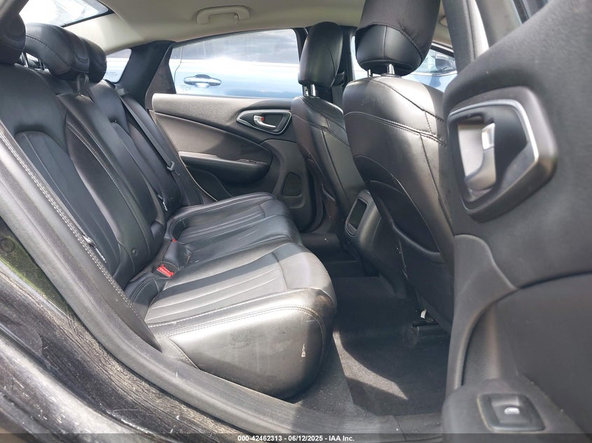 2016 CHRYSLER 200 LIMITED PLATINUM - 1C3CCCAB5GN191308