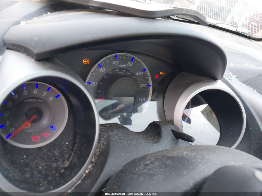 2013 HONDA FIT - JHMGE8H39DC067504