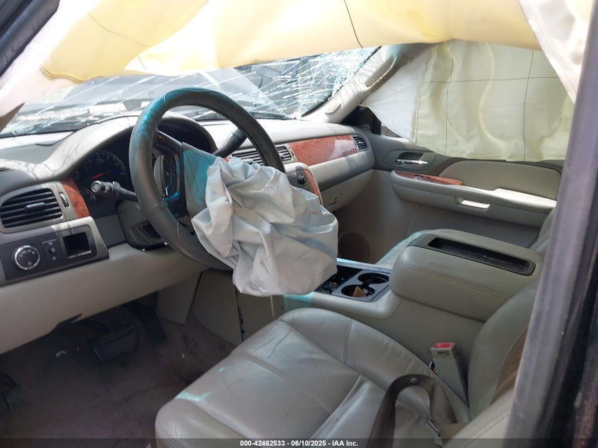 2008 CHEVROLET TAHOE VIN: 1GNFC13048J151892