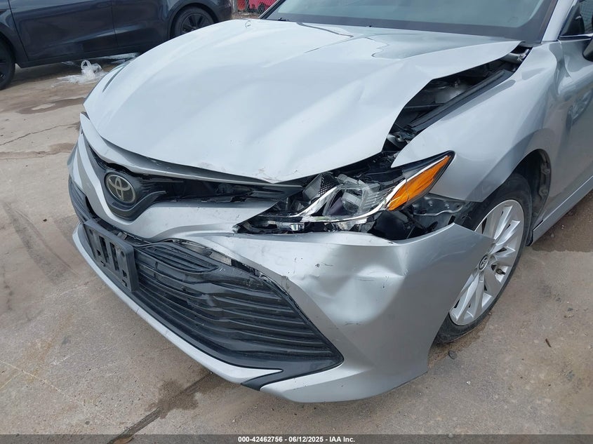 2019 TOYOTA CAMRY LE - 4T1B11HK7KU262509