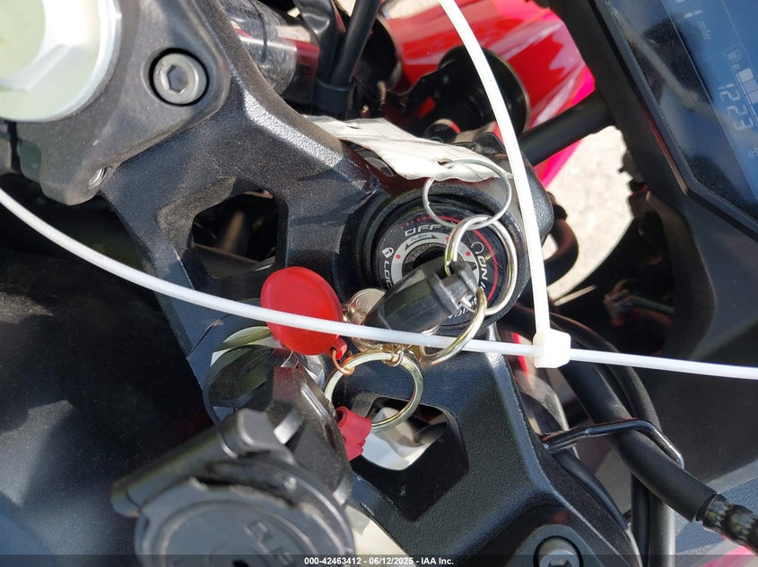 2025 KAWASAKI EX500 - ML5EXGG16SDA54761