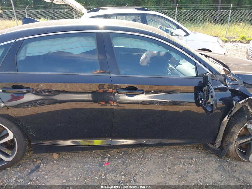 2018 HONDA ACCORD VIN: 1HGCV1F34JA191683