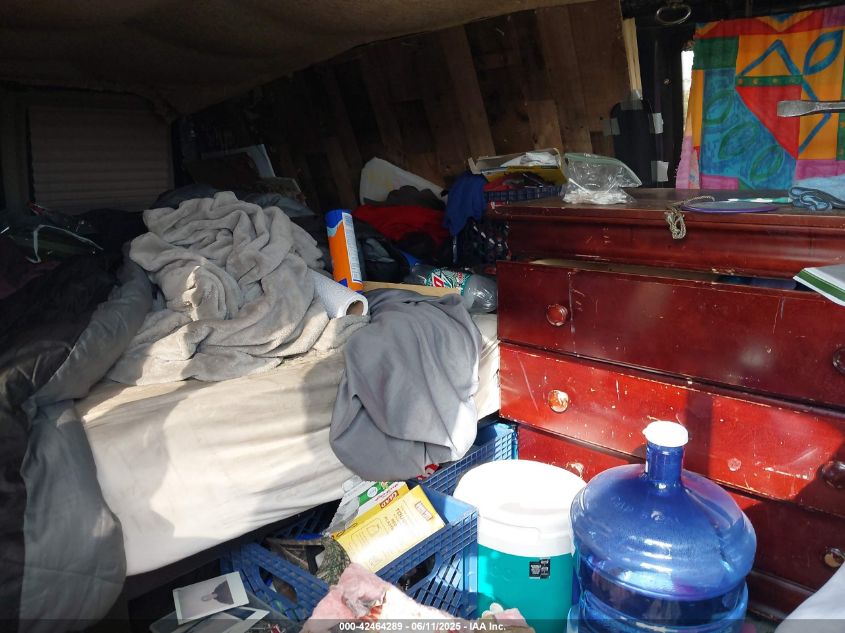 1996 Ford Econoline E350 Super Duty VIN: 1FBJS31H5THA47197 Lot: 42464289