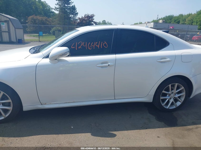 2011 LEXUS IS 250 VIN: JTHCF5C23B5049655