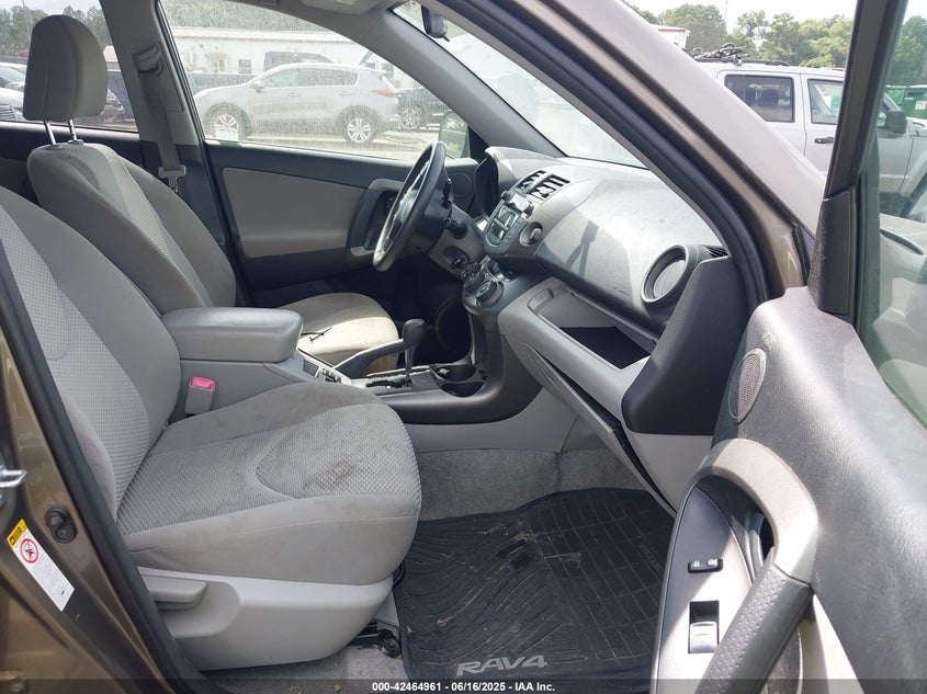2011 TOYOTA RAV4 VIN: JTMBF4DV8B5049795