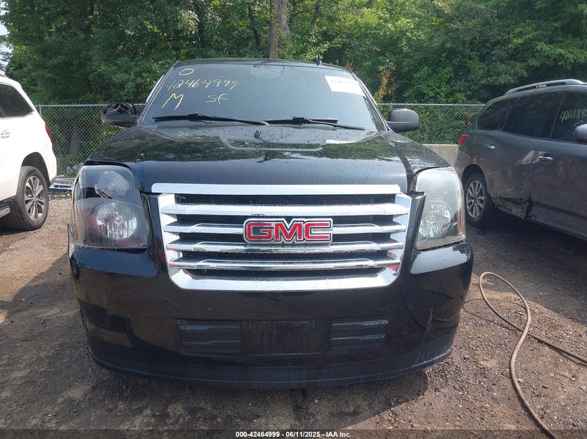 2008 GMC YUKON VIN: 1GKFK13568R190111