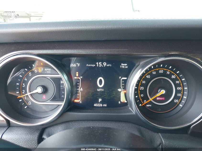 2019 JEEP WRANGLER UNLIMITED SAHARA - 1C4HJXEG6KW644553