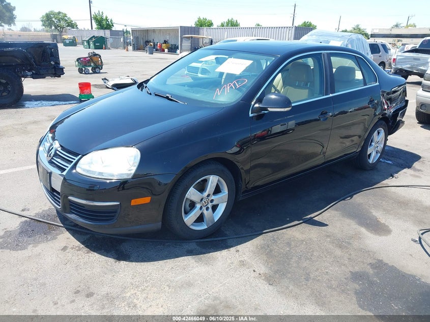 2008 VOLKSWAGEN JETTA VIN: 3VWRZ71K58M122283