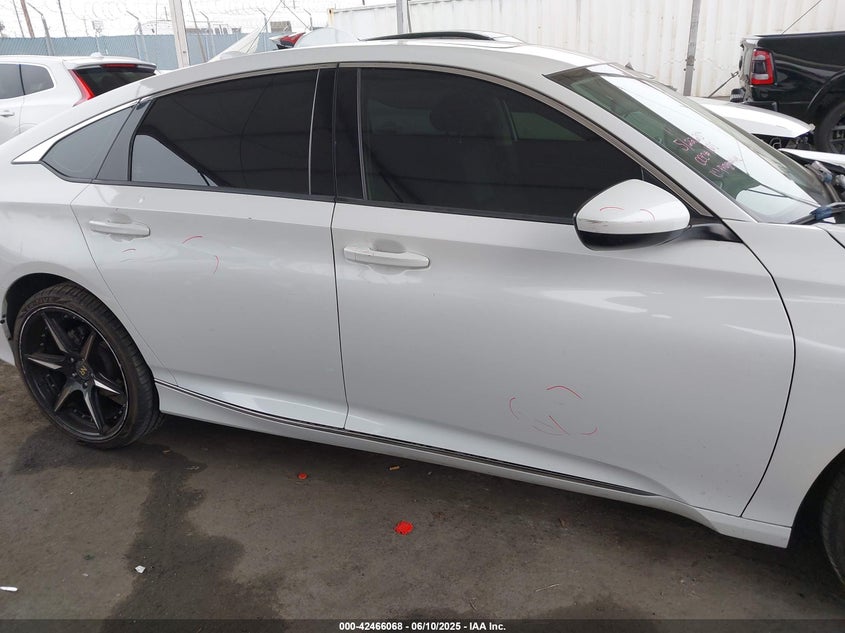 2018 Honda Accord Ex-L VIN: 1HGCV1F65JA268121 Lot: 42466068