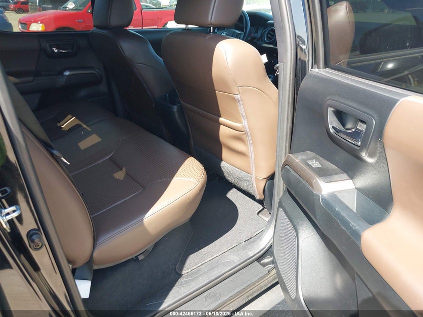 2017 TOYOTA TACOMA LIMITED - 3TMGZ5AN6HM082675