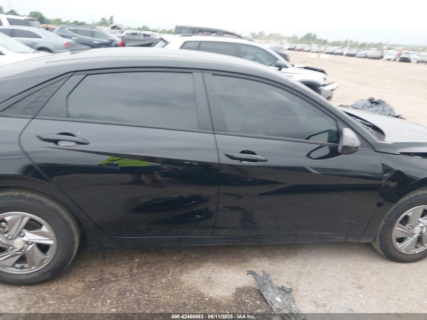 KMHLL4DG2SU971169 2025 HYUNDAI ELANTRA photo no. 14