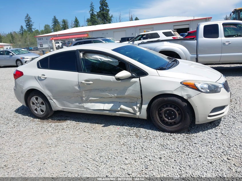 2015 KIA FORTE LX - KNAFK4A61F5367027