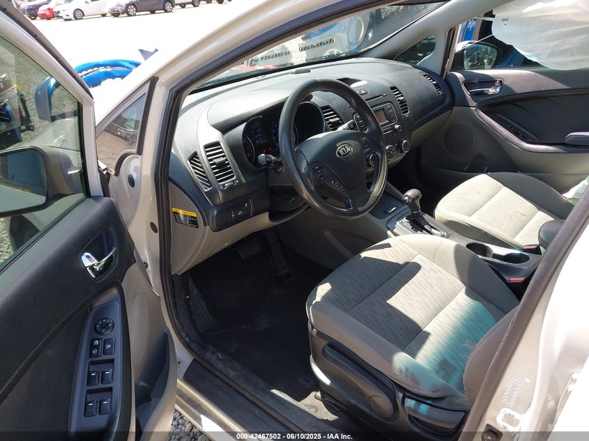 2015 KIA FORTE LX - KNAFK4A61F5367027