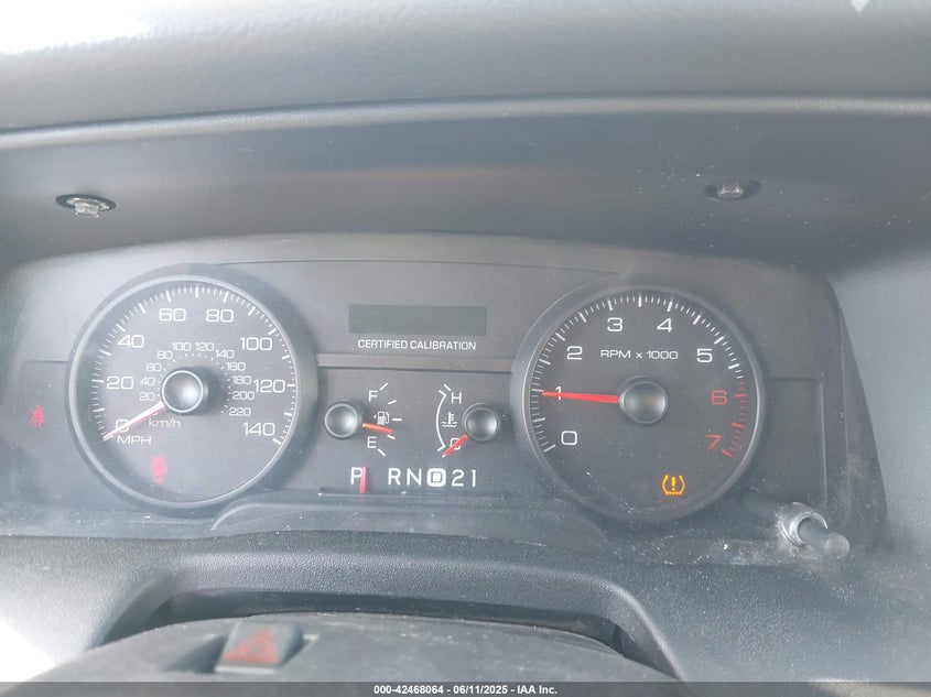 2009 FORD CROWN VICTORIA VIN: 2FAHP71V29X117956
