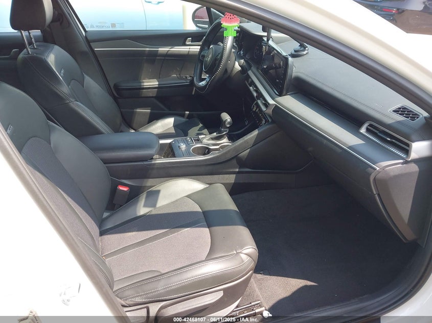 VIN 5XXG64J27NG166378 2022 KIA K5 GT-LINE