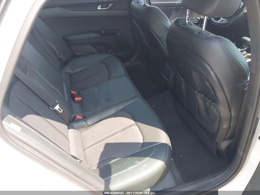 VIN 5XXG64J27NG166378 2022 KIA K5 GT-LINE