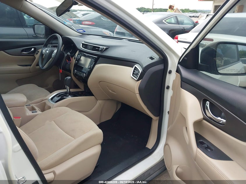 2016 NISSAN ROGUE SV - KNMAT2MT5GP706426