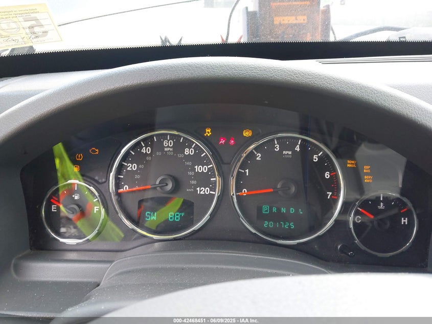 2008 JEEP LIBERTY VIN: 1J8GN28K28W253338