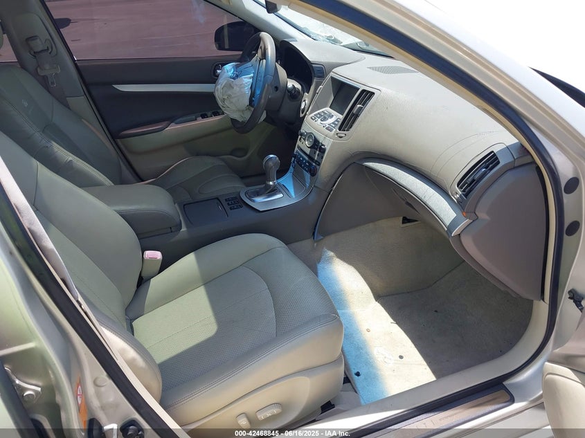 2007 INFINITI G35X VIN: JNKBV61F27M807301