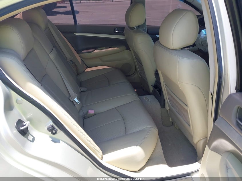 2007 INFINITI G35X VIN: JNKBV61F27M807301