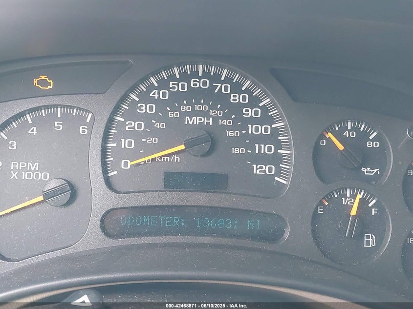 2004 Chevrolet Suburban 1500 Ls VIN: 1GNFK16T64J183665 Lot: 42468871