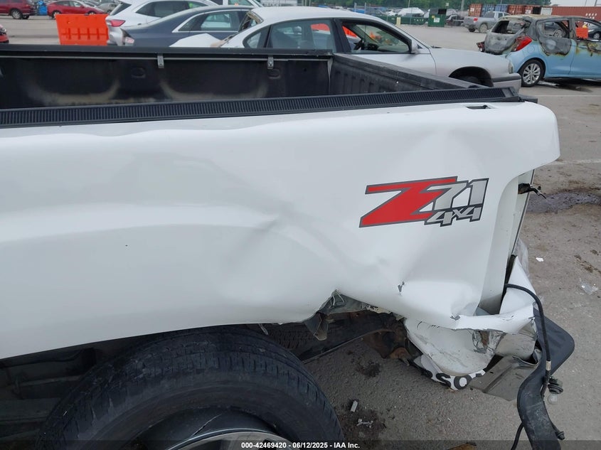 2009 GMC SIERRA 1500 VIN: 3GTEK33M19G200006