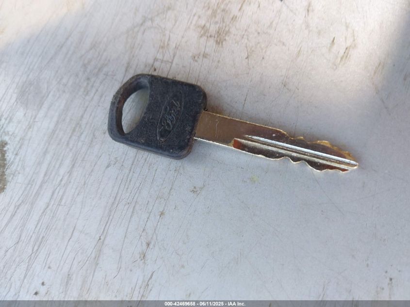 1998 Ford Ranger Splash/Xl/Xlt VIN: 1FTYR10C9WPA74560 Lot: 42469658